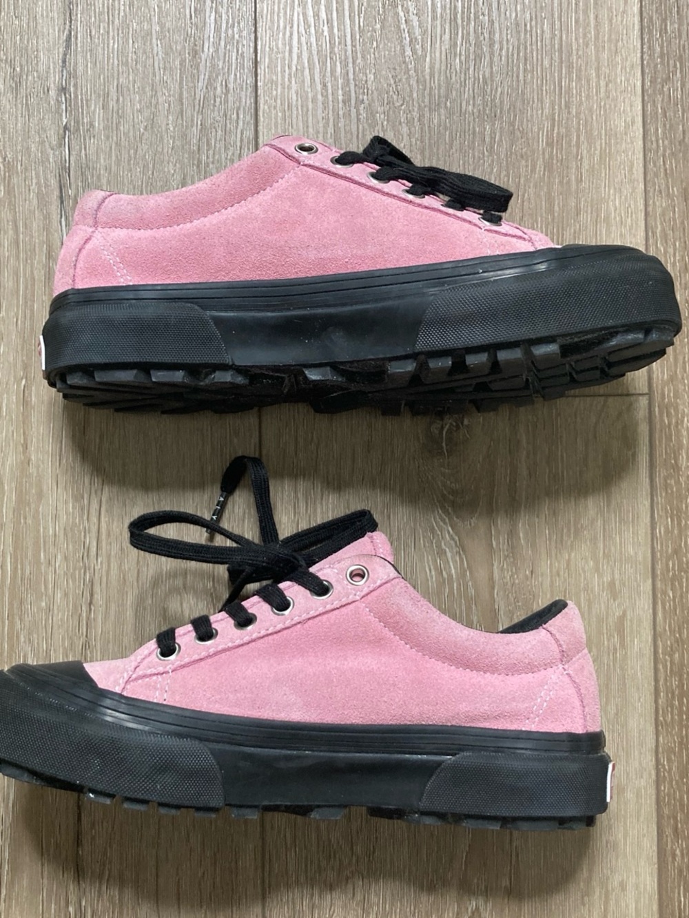 Sample Vans x ALYX 1017 9SM Pink Suede Low-Top Sneakers - Picture 2 of 8